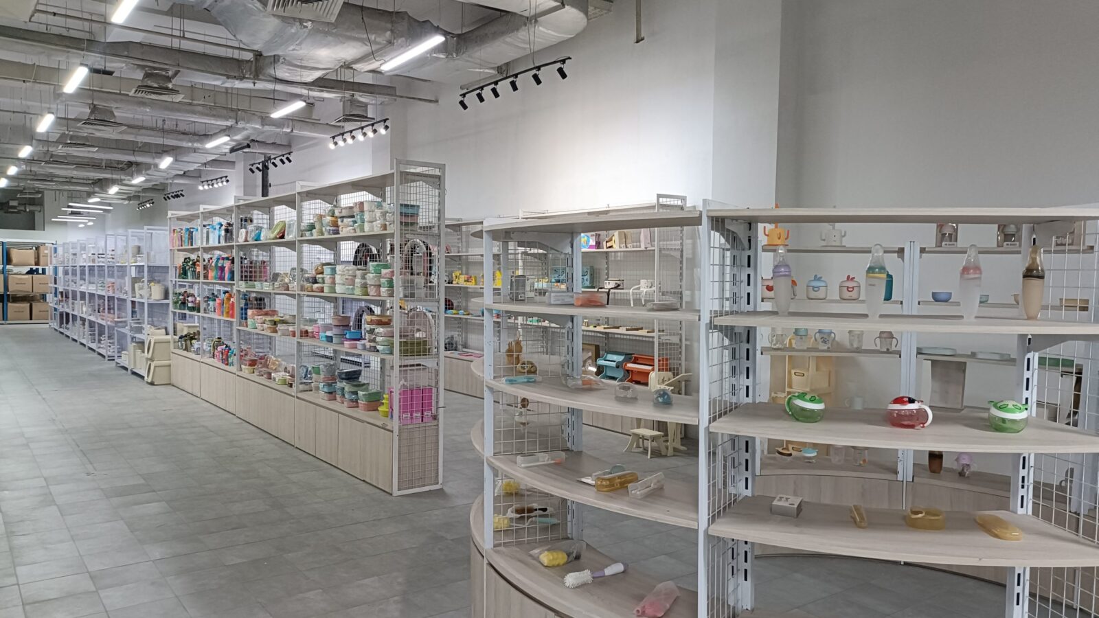 塑料制品供应商